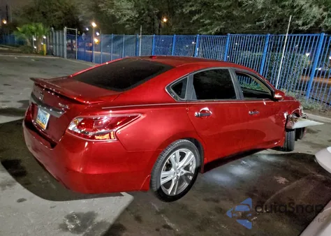2013 Nissan Altima 3.5 из США, поврежденный, VIN 462420